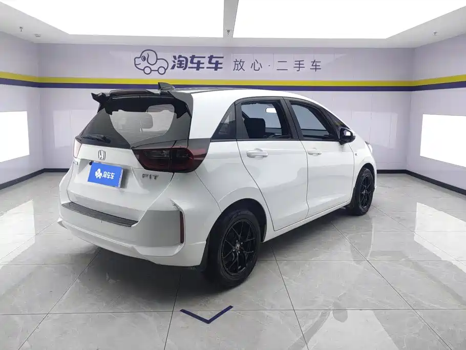 Honda Fit — миниатюра 3