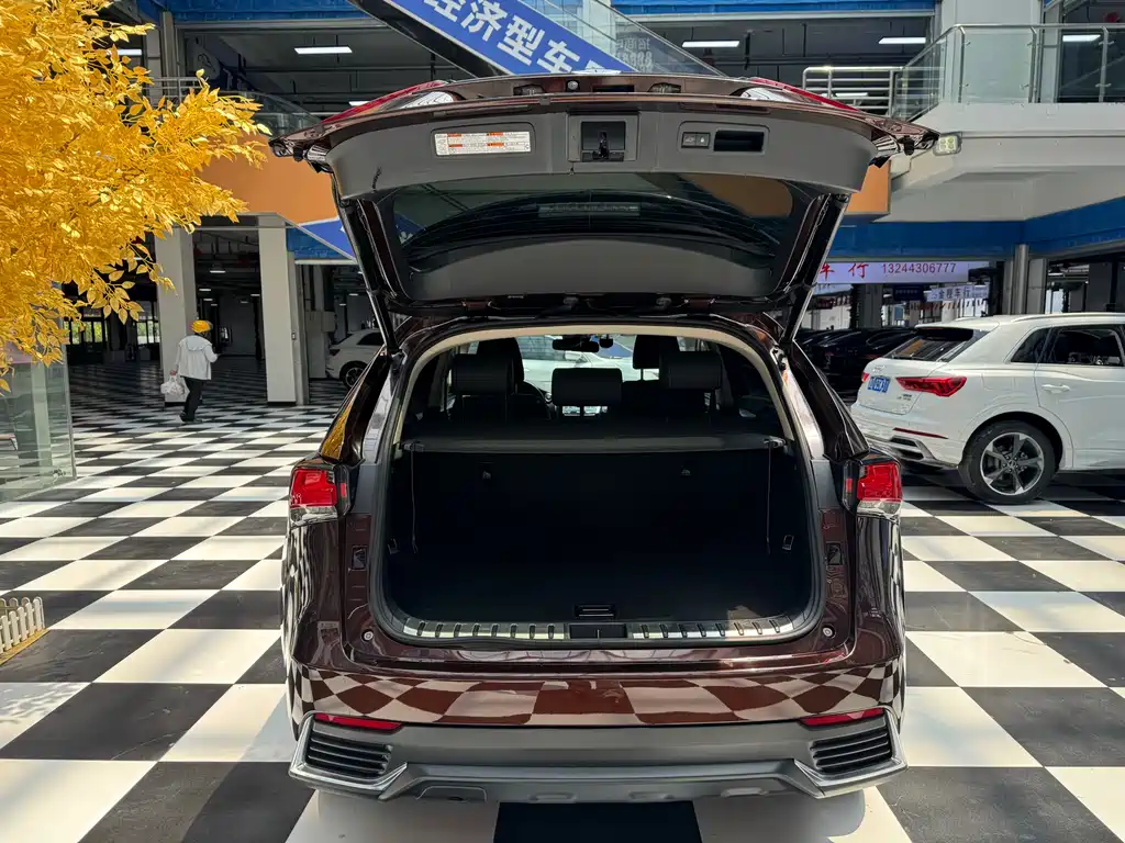 Lexus NX 2017 200