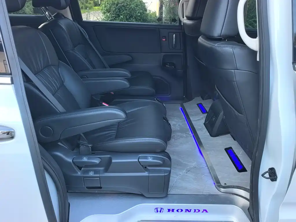Honda Odyssey — миниатюра 18