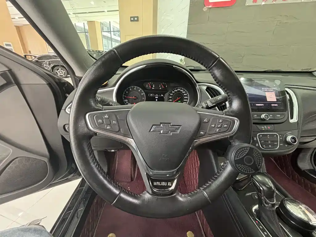 Chevrolet Malibu XL — миниатюра 7