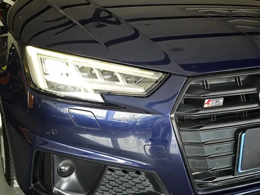 Audi S4 — миниатюра 4