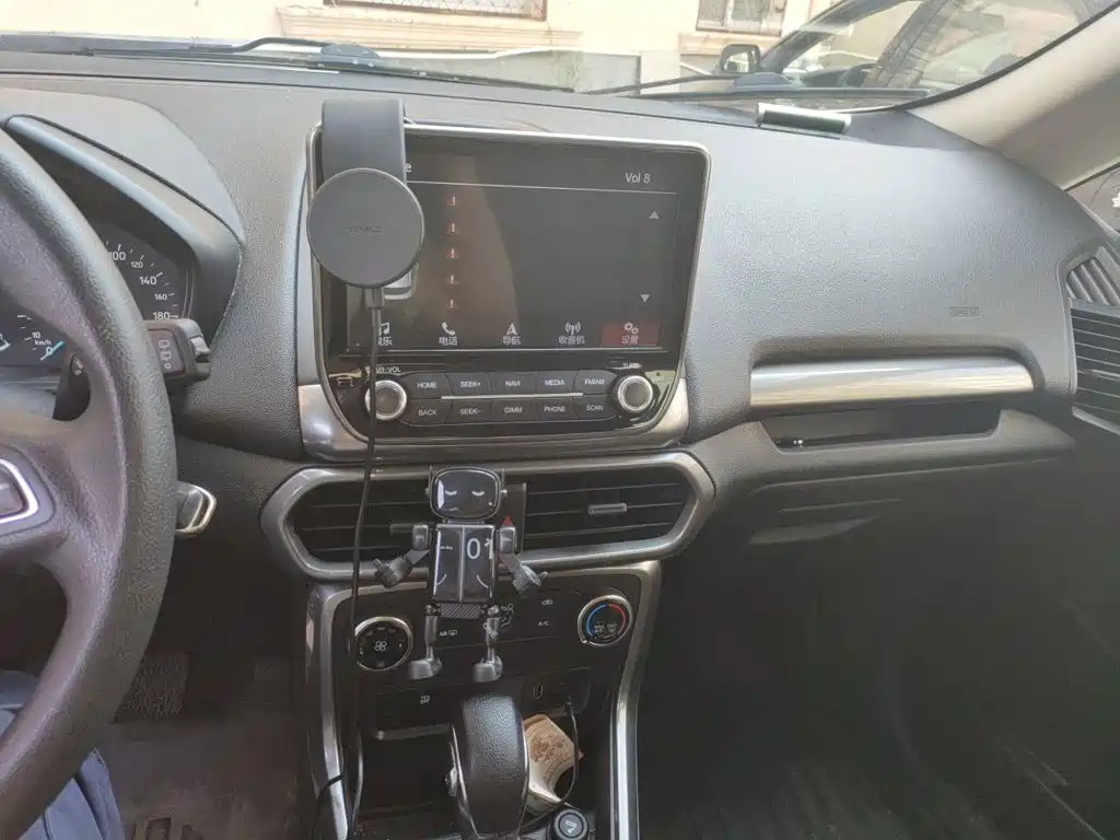 Ford Ecosport — миниатюра 9