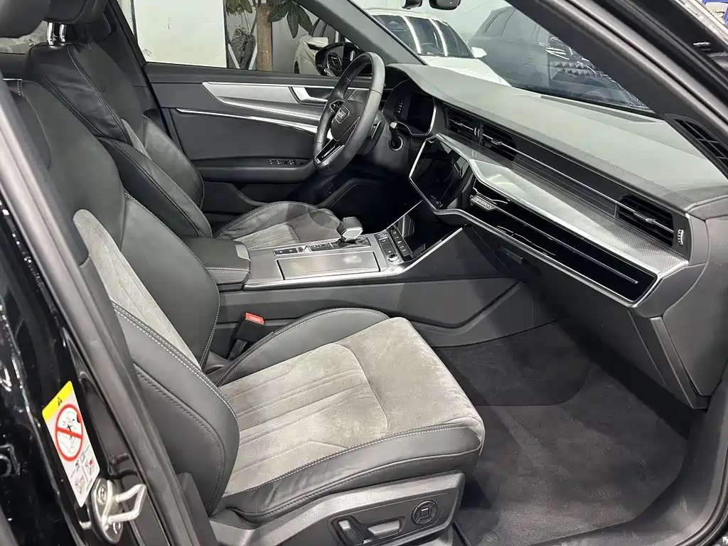 Audi A6L — миниатюра 9