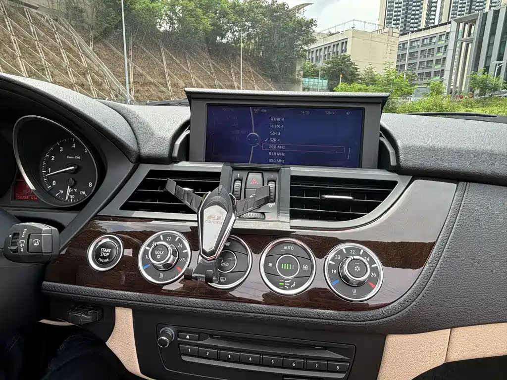 BMW Z4 2010 sDrive35i Luxury