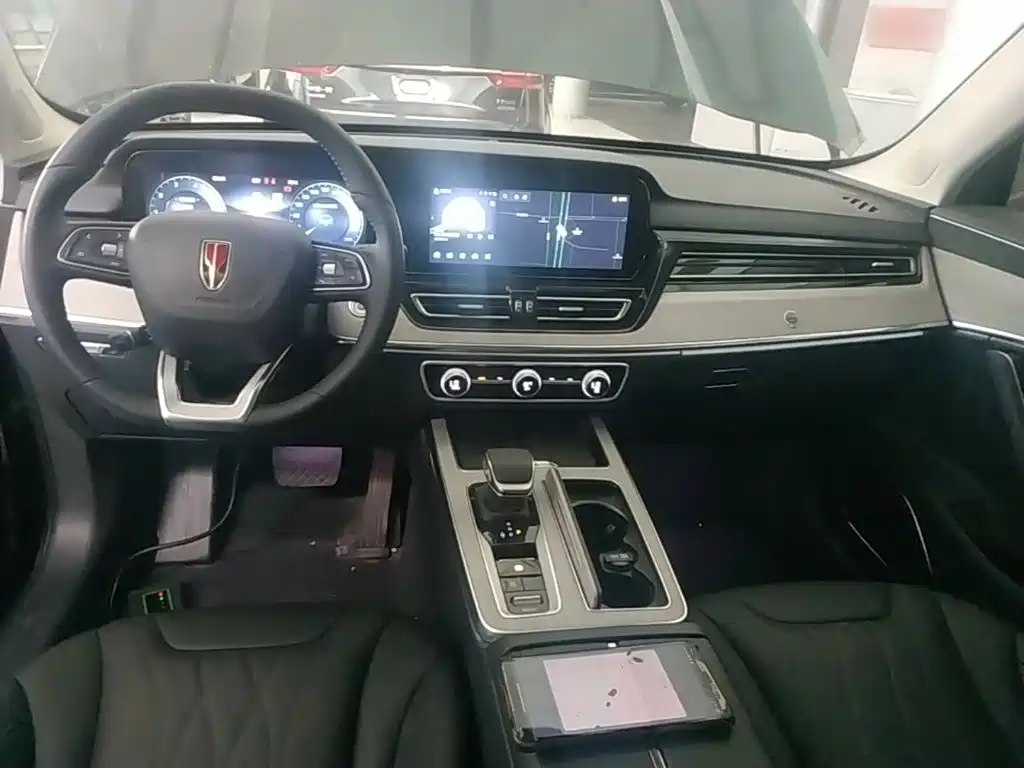 Hongqi HS5 2025 2.0T Pro