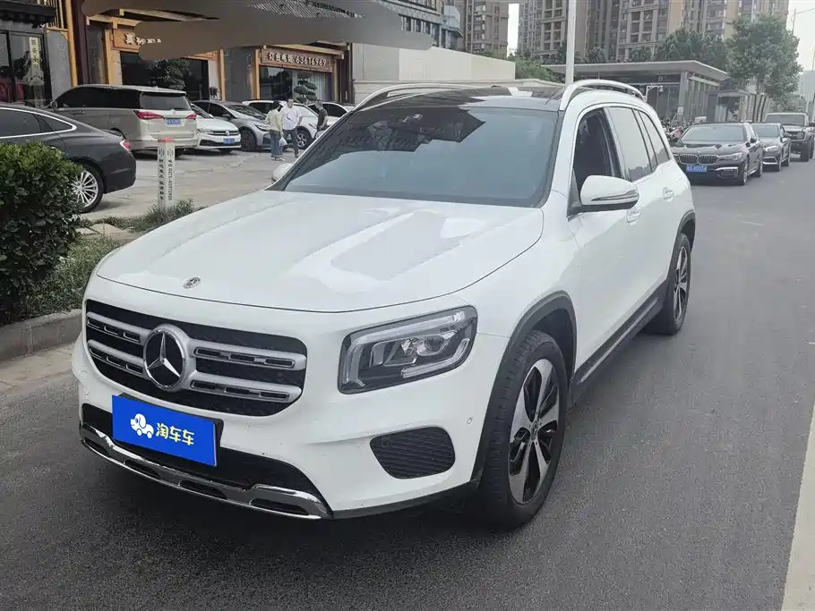 Mercedes-Benz GLB 2022