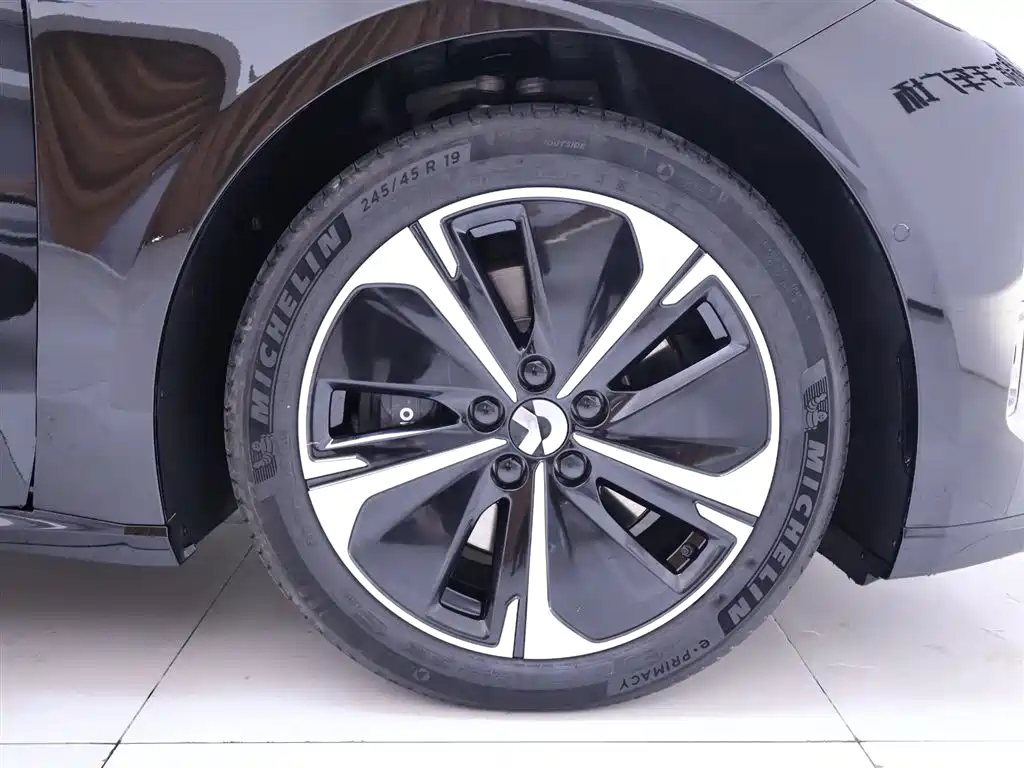 NIO ET5T 2025 75kWh Touring
