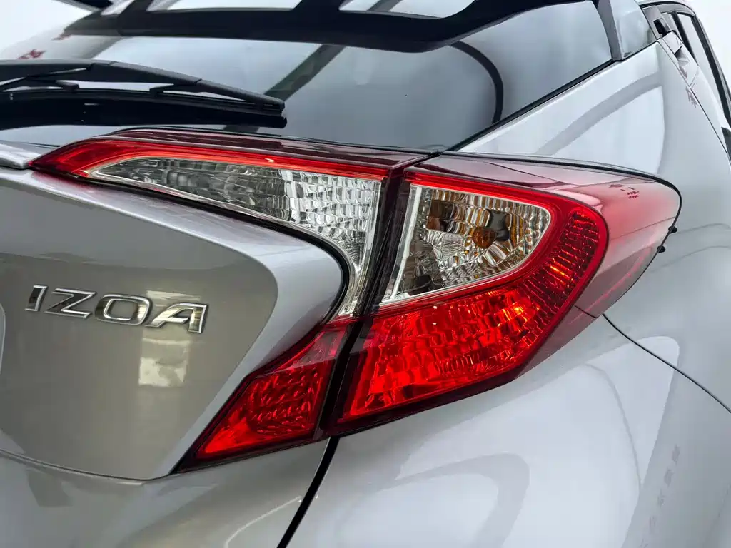 Toyota IZOA — миниатюра 22