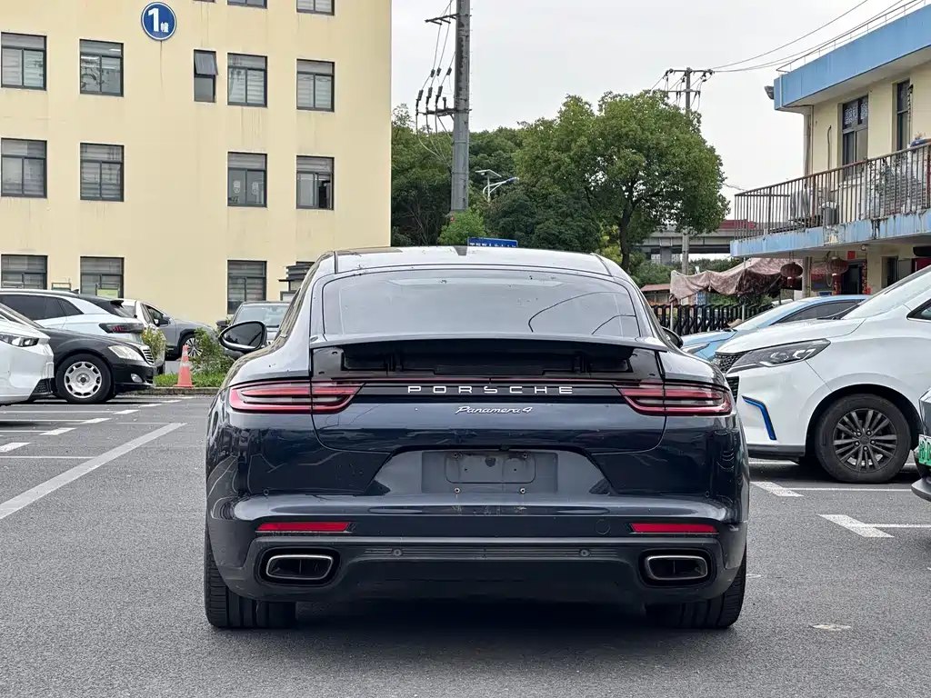 Porsche Panamera 2019 Panamera 4 Executive Long Wheelbase 2.9T