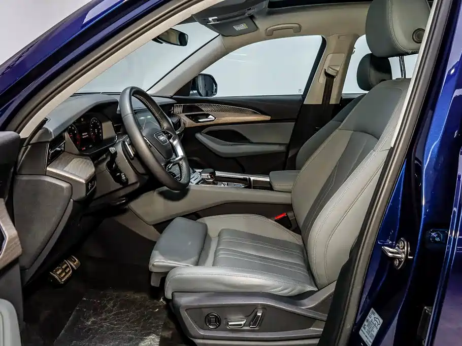 Audi Q6 — миниатюра 8