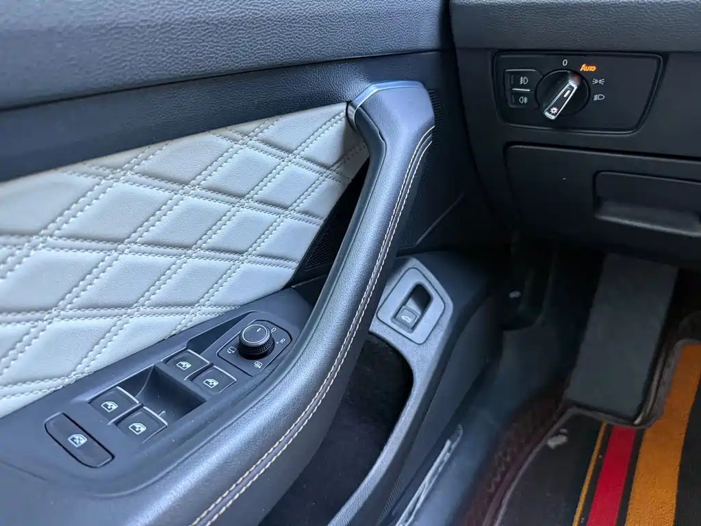 Volkswagen Magotan — миниатюра 14