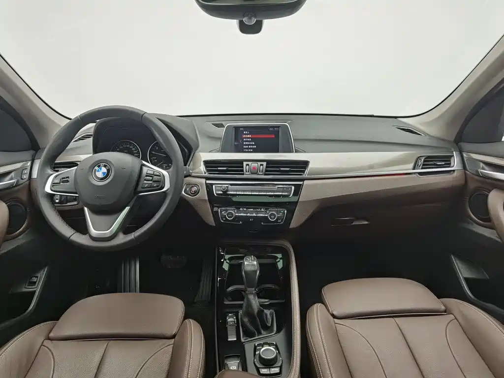 BMW X1 — миниатюра 5