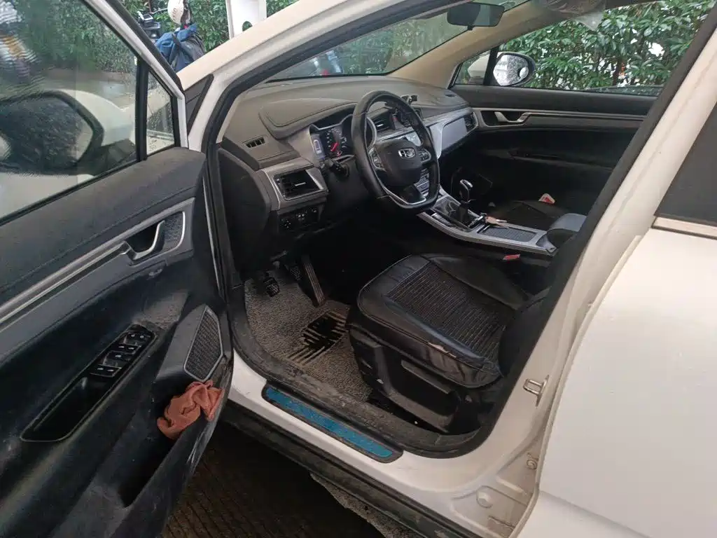 Geely Emgrand GS — миниатюра 12
