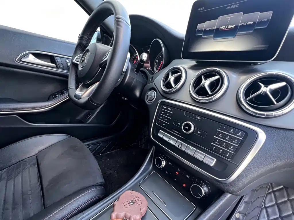 Mercedes-Benz CLA 2018 CLA 220 4MATIC