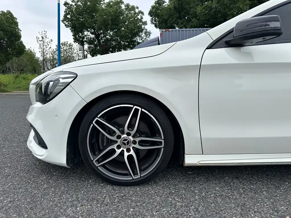 Mercedes-Benz CLA 2017 CLA 220 4MATIC