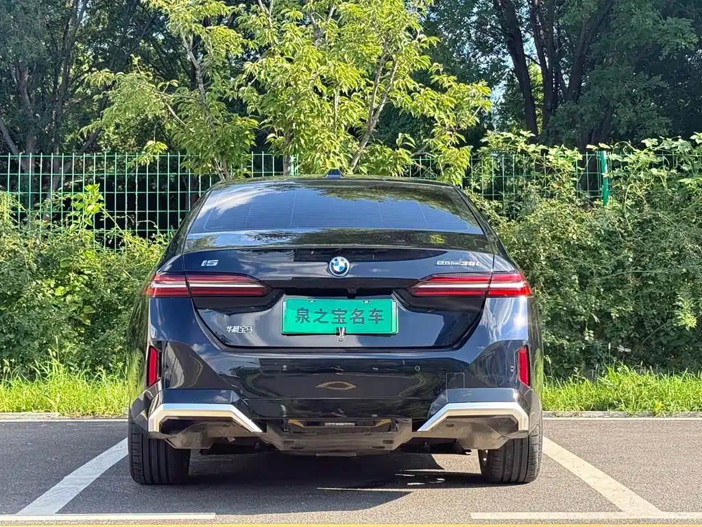 BMW i5 — миниатюра 20
