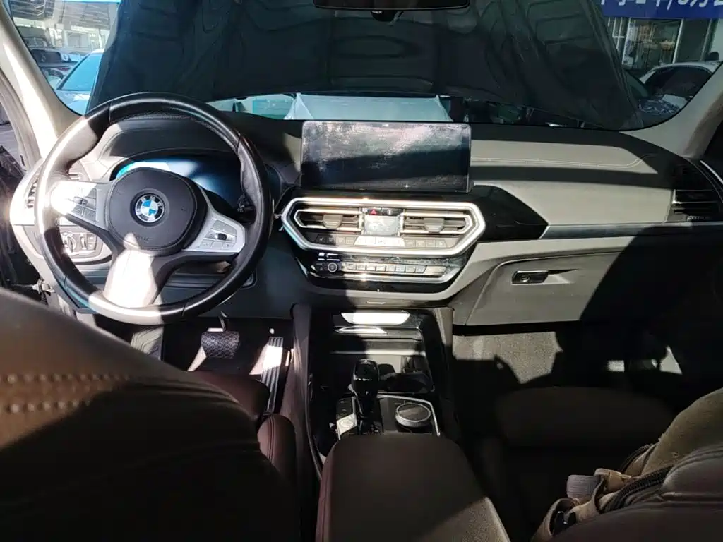 BMW X3 — миниатюра 10