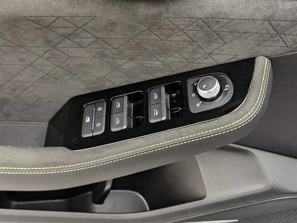 Geely Preface 2023 2.0TD