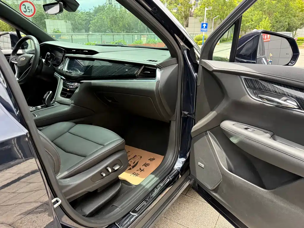 Cadillac XT6 — миниатюра 47