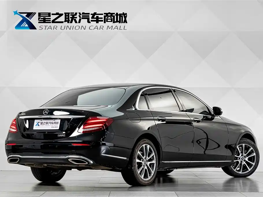 Mercedes-Benz E-Class — миниатюра 6