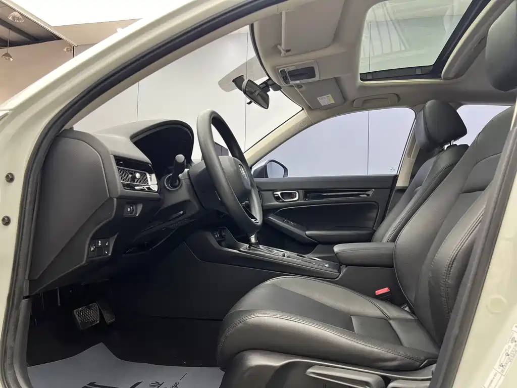 Honda Civic — миниатюра 7