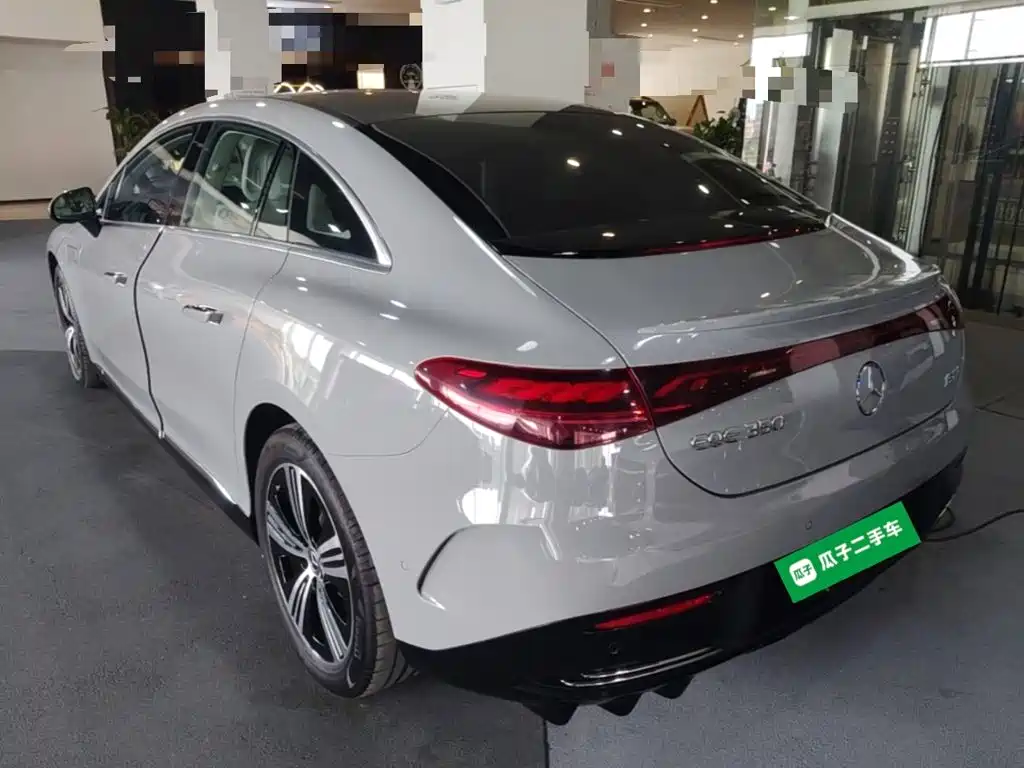 Mercedes-Benz EQE — миниатюра 5