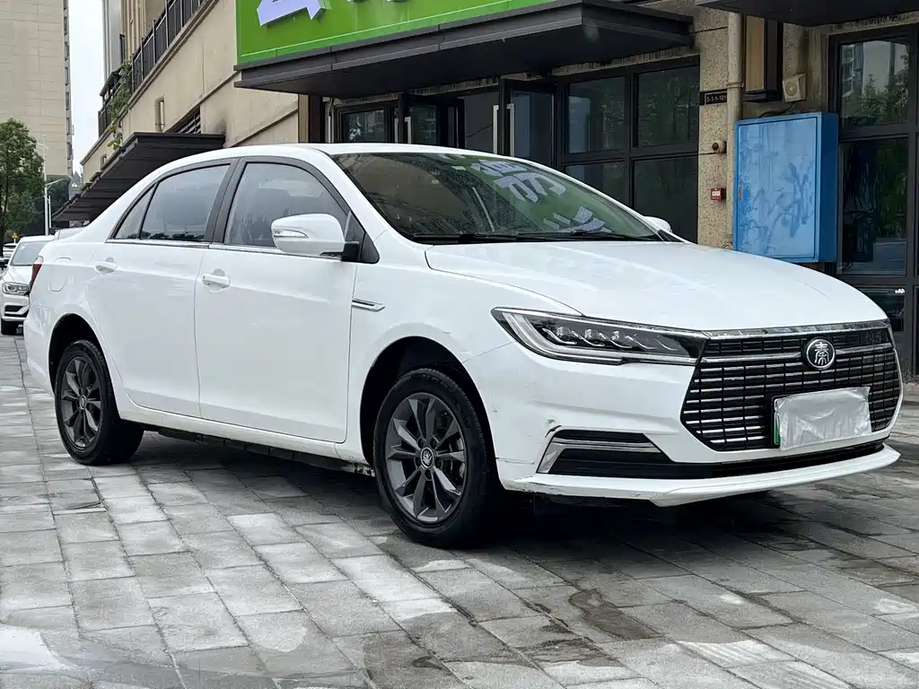 BYD Qin NEV — миниатюра 2