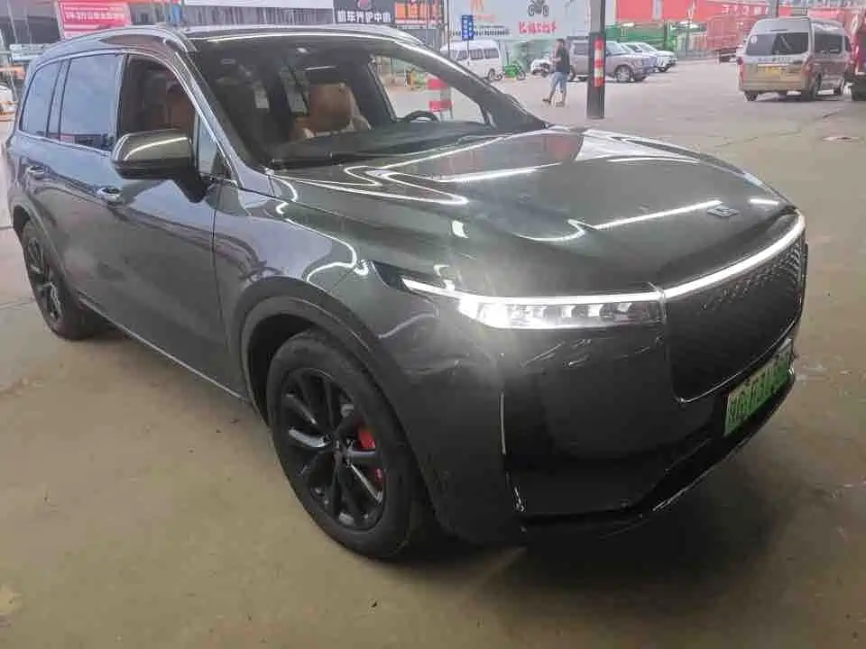 Li Auto Li ONE — миниатюра 2