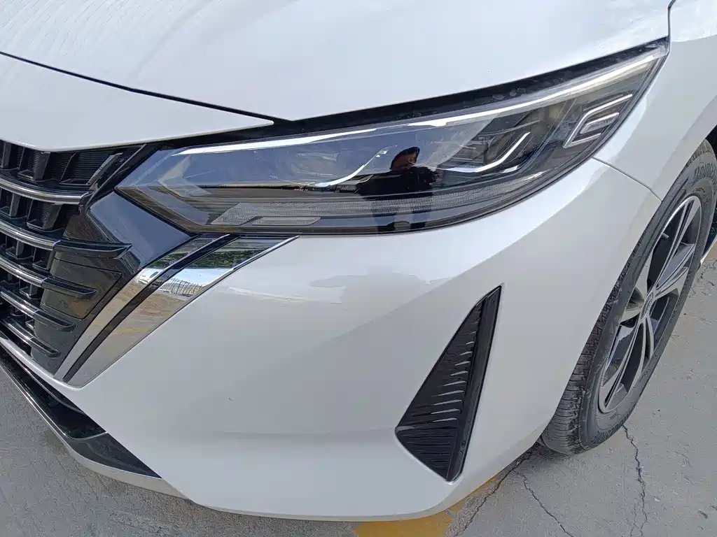 Nissan Sylphy — миниатюра 9
