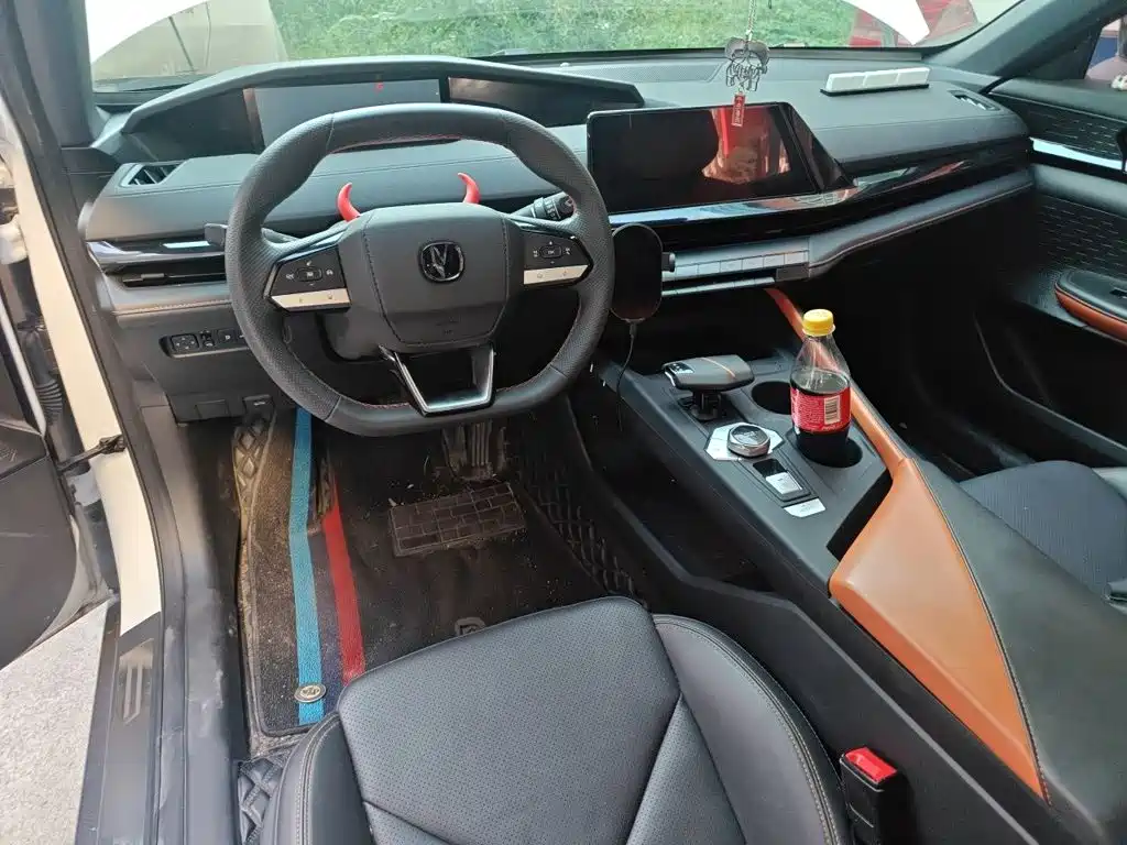 Changan UNI-V iDD — миниатюра 5