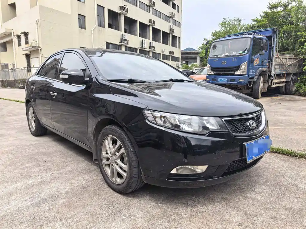 Kia Forte — миниатюра 3
