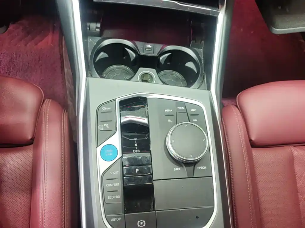 BMW i3 — миниатюра 14