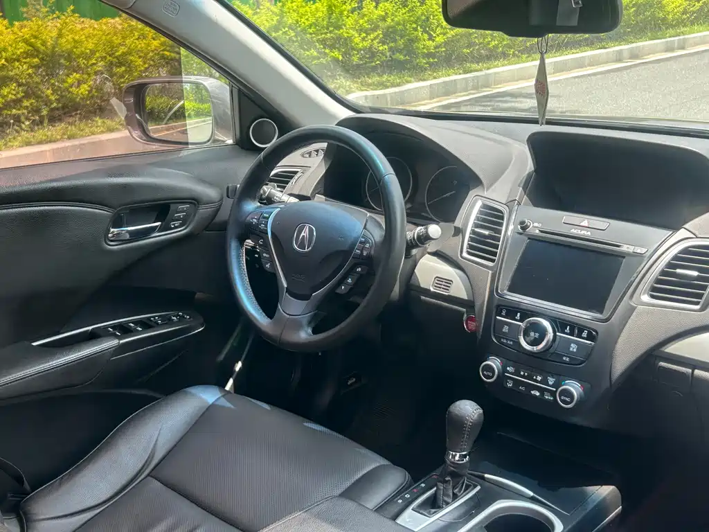 Acura RDX (Import) — миниатюра 13