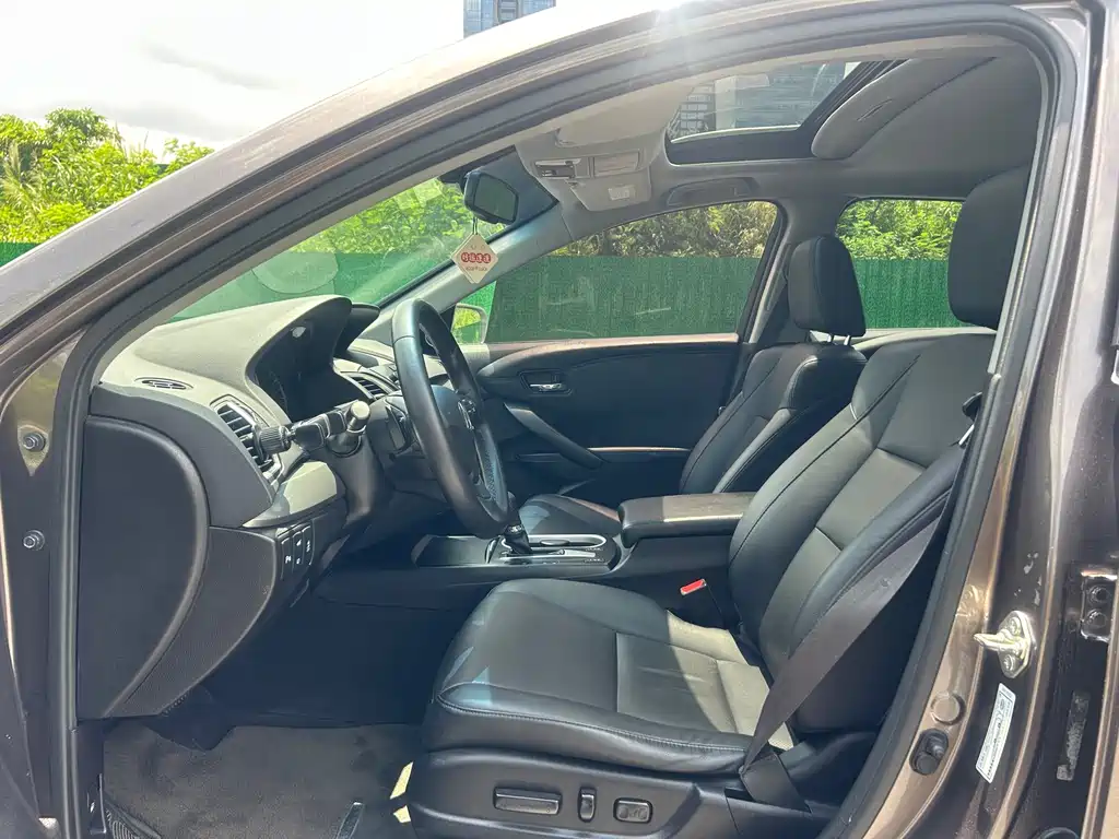 Acura RDX (Import) — миниатюра 6