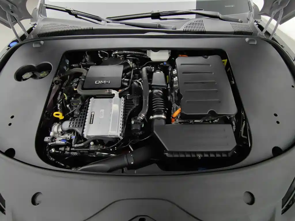 BYD Han — миниатюра 6
