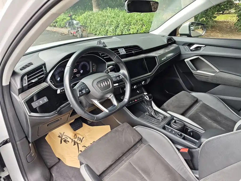 Audi Q3 2021 35 TFSI Fashion