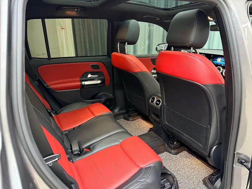 Mercedes-Benz GLB AMG — миниатюра 26