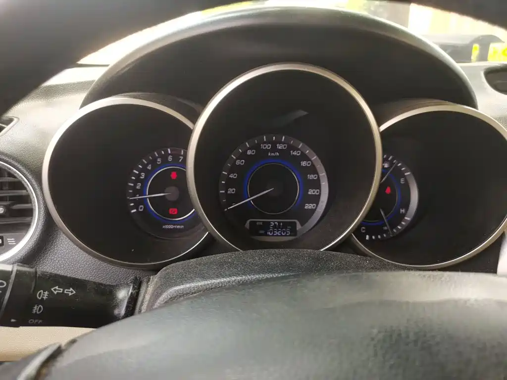 Changan Eado — миниатюра 12