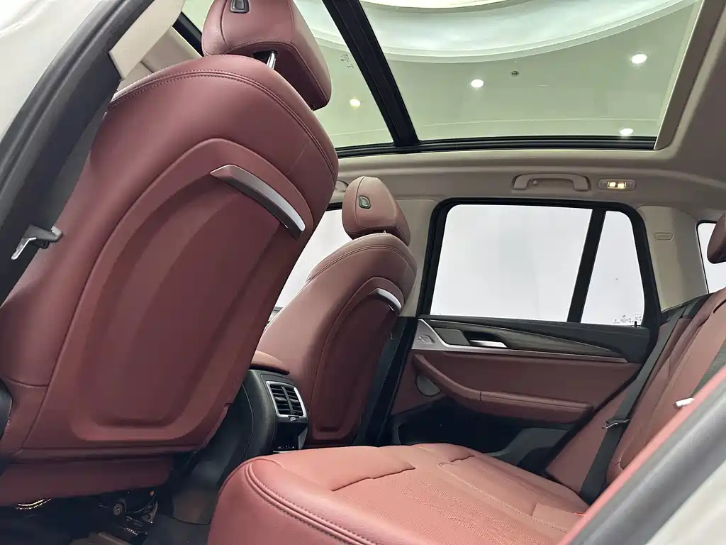 BMW X3 — миниатюра 14