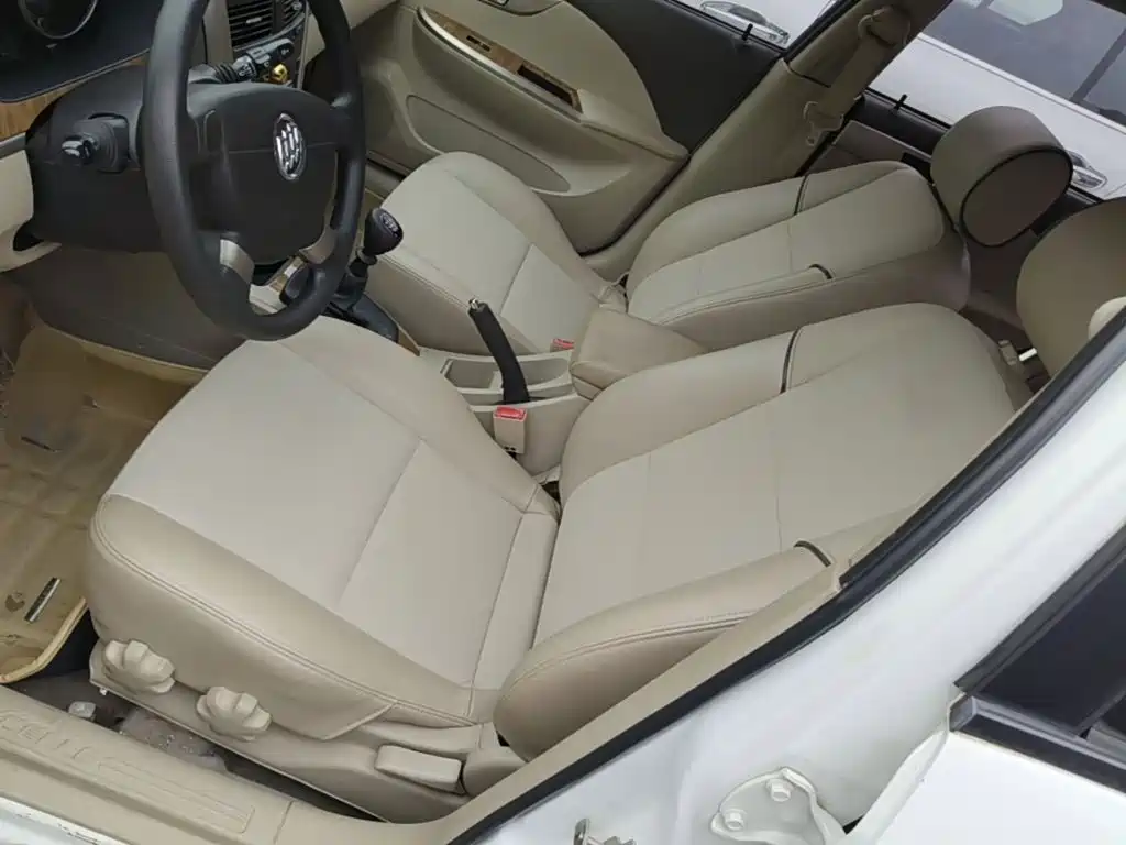 Buick Excelle — миниатюра 15