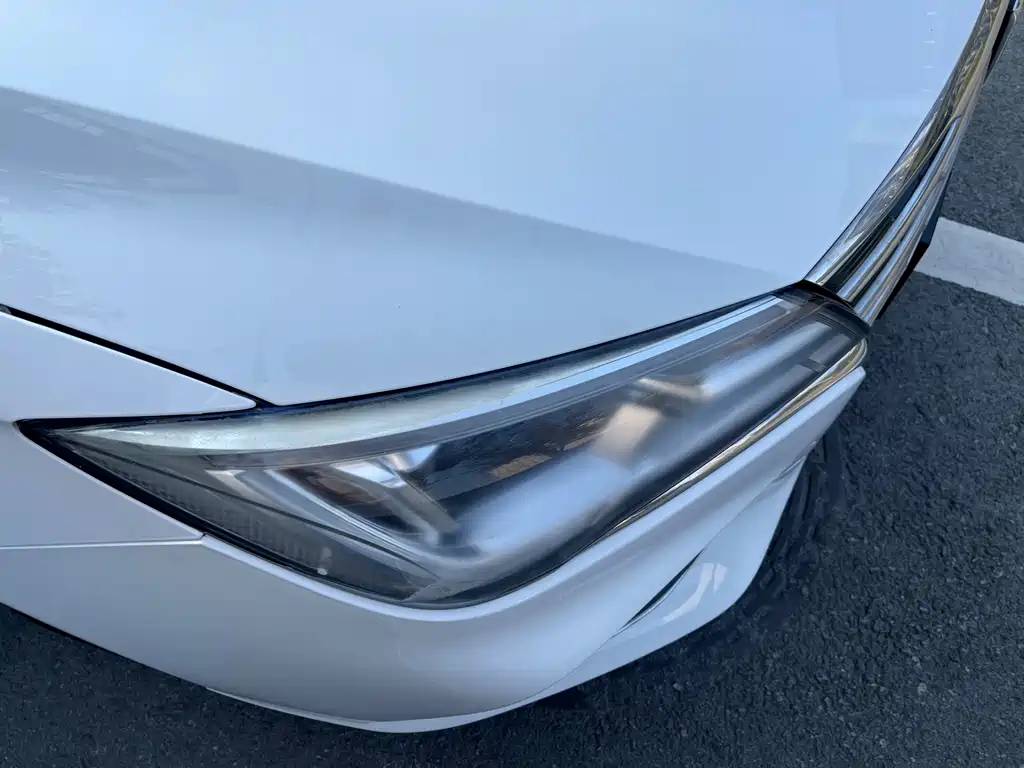 Roewe i5 — миниатюра 13