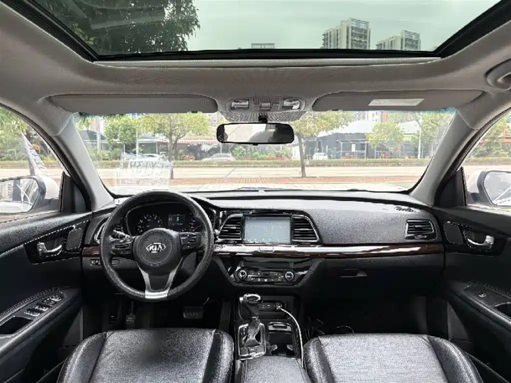 Kia K4 2014 1.8L AT GLS