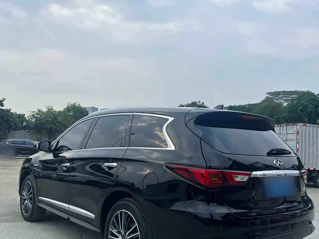 Infiniti QX60 (Import) — миниатюра 8