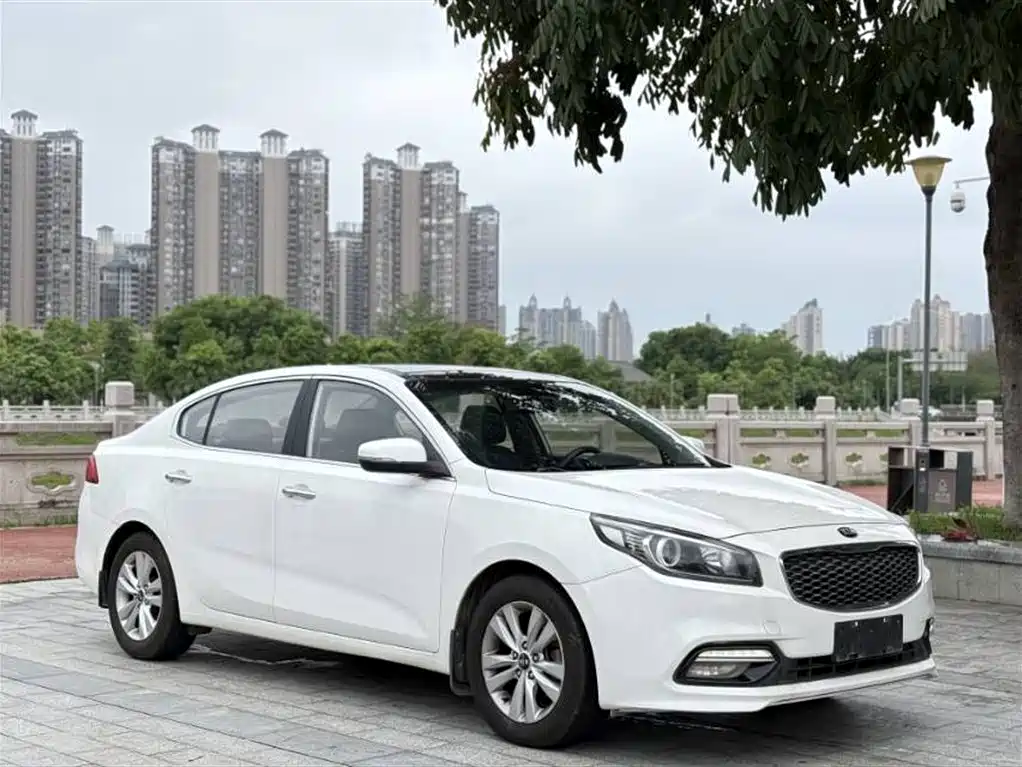 Kia K4 2014 1.8L AT GLS