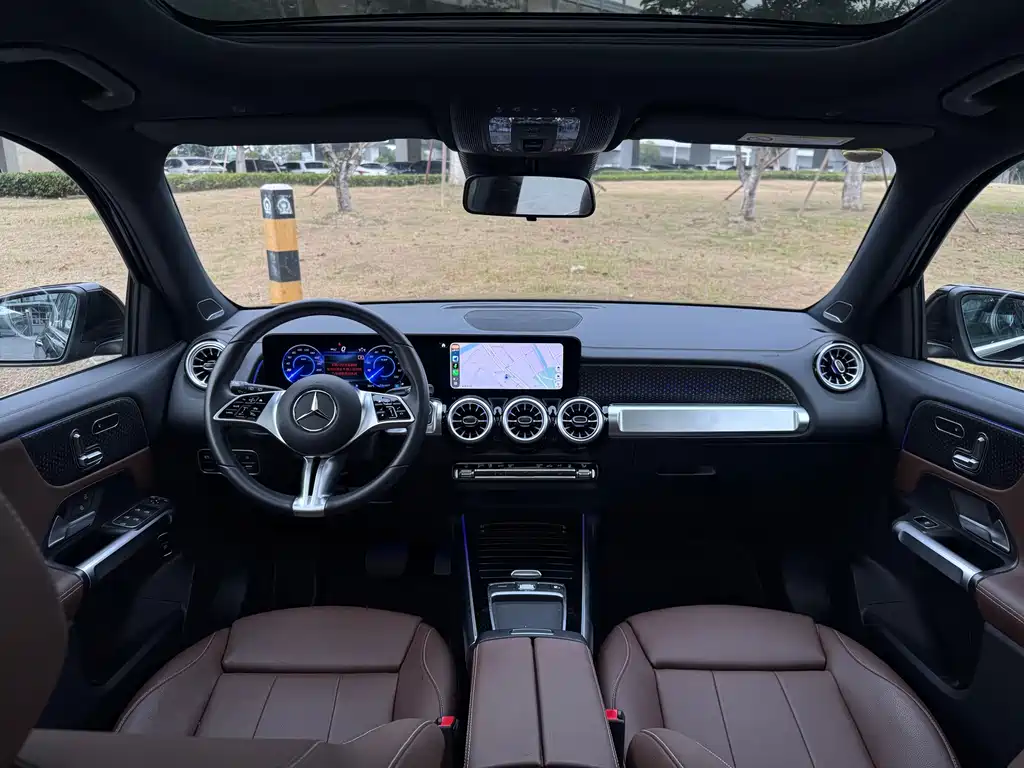 Mercedes-Benz EQB — миниатюра 18