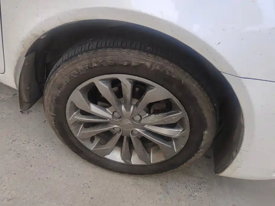 Geely Vision — миниатюра 6