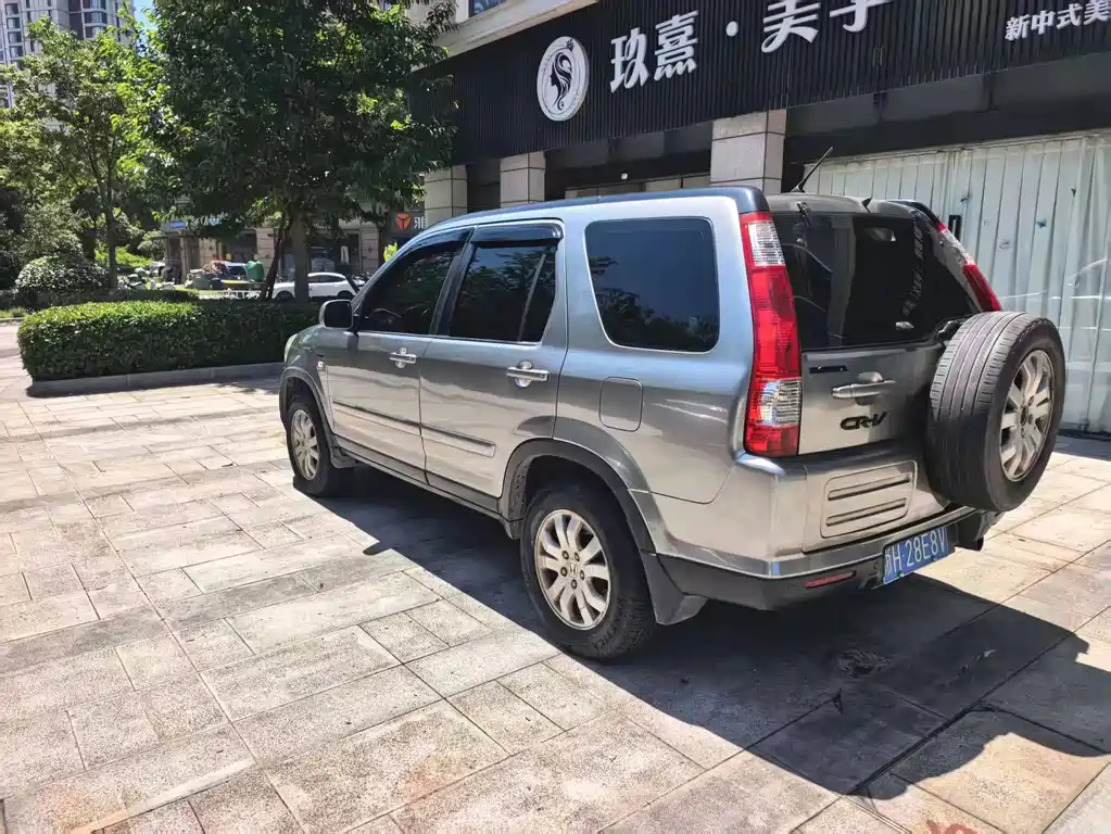 Honda CR-V — миниатюра 5
