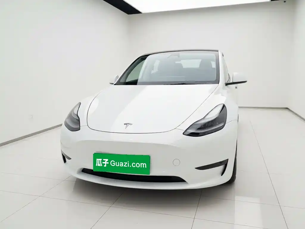 Tesla Model Y — фотографии объявления, Фото 3