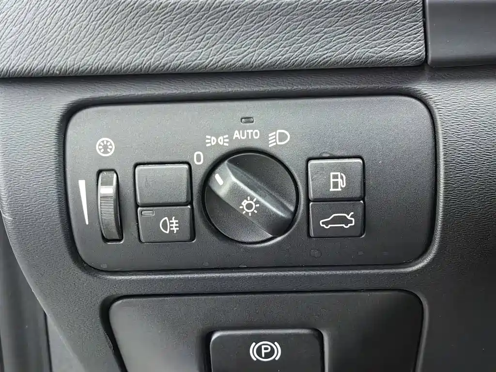 Volvo V60 — миниатюра 21