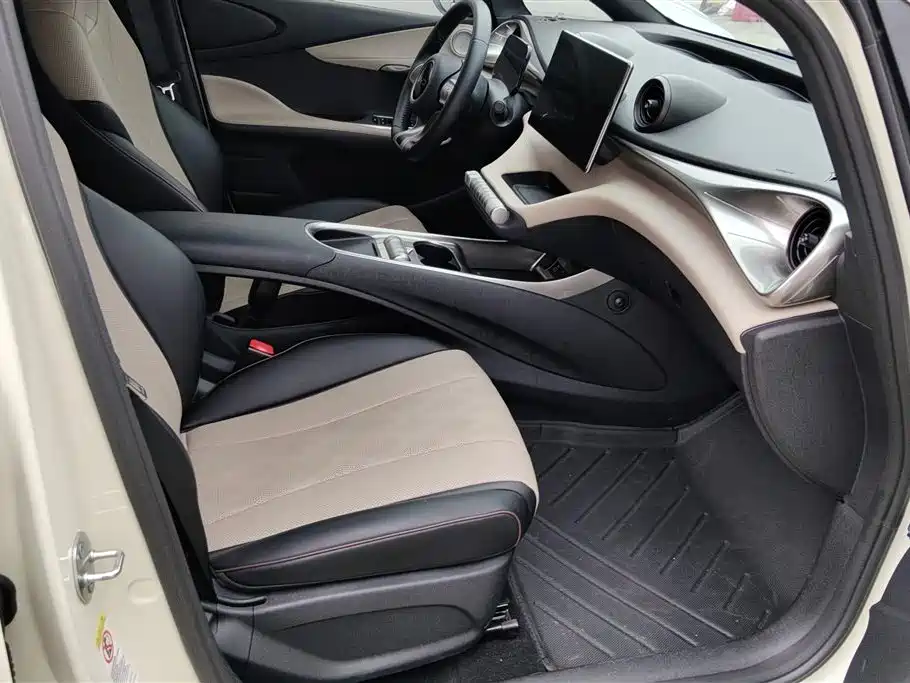 BYD Dolphin 2025 420km Freedom